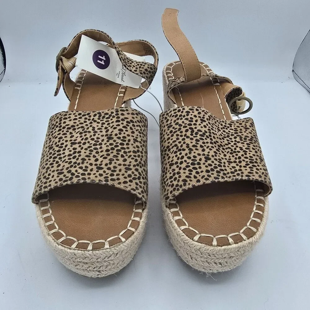 Size 11 Universal Thread Morgan Leopard Print Espadrille Wedge Woven Heel womens